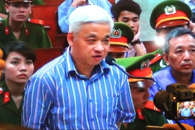 Bầu Kiên và cấp dưới 'phản pháo' nhau tại tòa